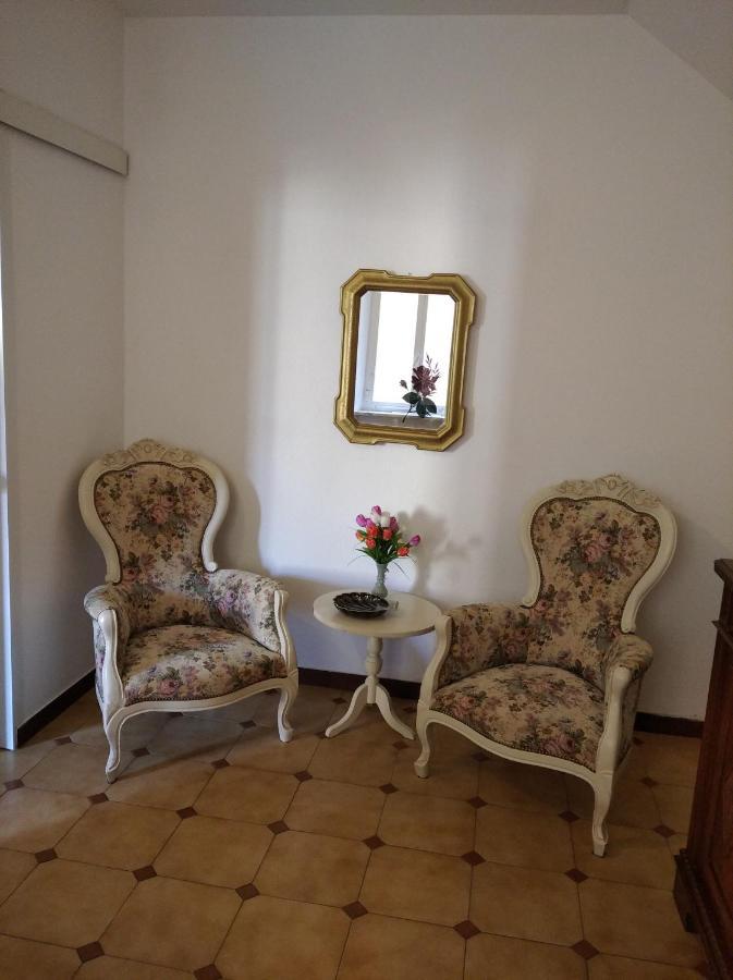 フィナーレ・リーグレCasa Mariuccia A Due Passi Dal Mareアパートメント エクステリア 写真